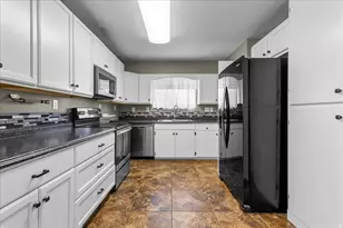 187 N Pinehurst Ave, Tooele, UT 84074 - Photo 7