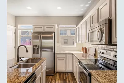 446 W Amber Glow Ln, Draper, UT 84020 - Photo 7