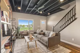 446 W Amber Glow Ln, Draper, UT 84020 - Photo 5