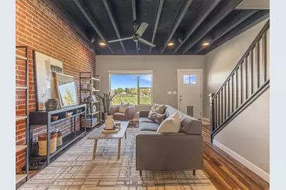 446 W Amber Glow Ln, Draper, UT 84020 - Photo 3