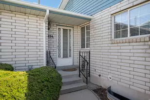 224 N 400 W, Orem, UT 84057 - Photo 3