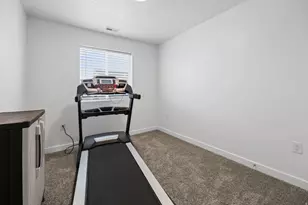 2792 N Fighting Falcon St, Layton, UT 84040 - Photo 17