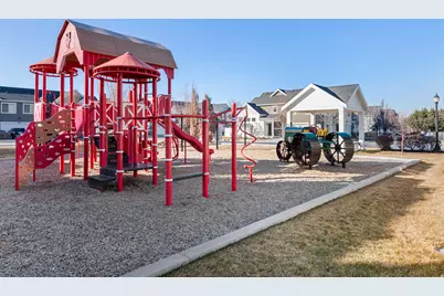 397 E Tractor Dr, Midvale, UT 84047 - Photo 25