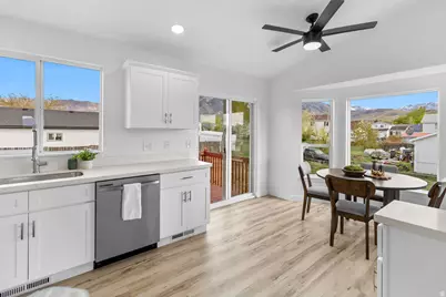 804 N 310 E, Tooele, UT 84074 - Photo 7