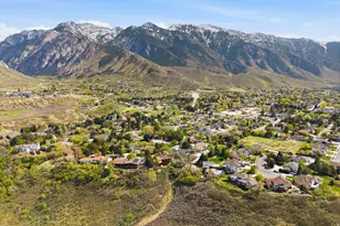 8 Altawood Dr S, Sandy, UT 84092 - Photo 7