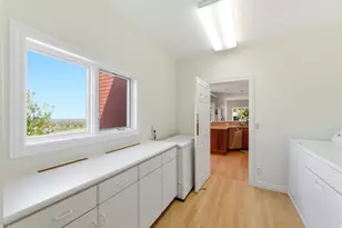 8 Altawood Dr S, Sandy, UT 84092 - Photo 37