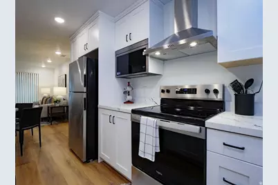 1032 E 400 #309B, Salt Lake City, UT 84102 - Photo 3