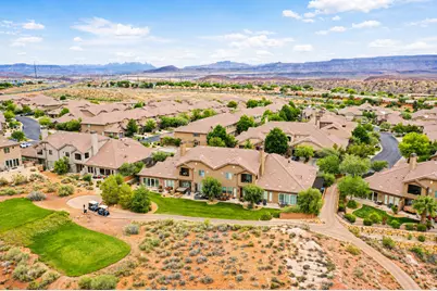 2009 N Coral Ridge Dr, Washington, UT 84780 - Photo 1