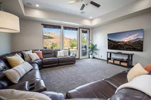 2009 N Coral Ridge Dr, Washington, UT 84780 - Photo 15
