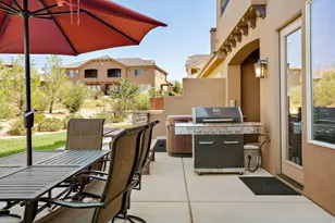 2009 N Coral Ridge Dr, Washington, UT 84780 - Photo 3