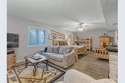 3576 E Rustic Spring Ln S, Cottonwood Heights, UT 84121 - Photo 19