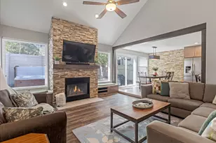 3576 E Rustic Spring Ln S, Cottonwood Heights, UT 84121 - Photo 9