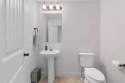 535 W 300 N, Hyrum, UT 84319 - Photo 13