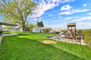 4275 S 2400 W, Roy, UT 84067 - Photo 25