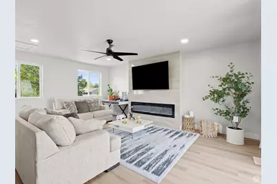 214 S 900 W, Tooele, UT 84074 - Photo 9