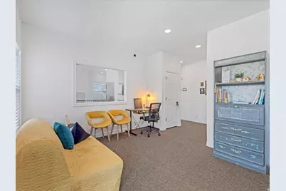 610 N Main #A, Clearfield, UT 84015 - Photo 3