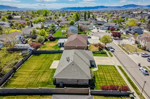 9943 S Eden View Ct Cir W, South Jordan, UT 84095 - Photo 31