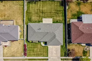 9943 S Eden View Ct Cir W, South Jordan, UT 84095 - Photo 33