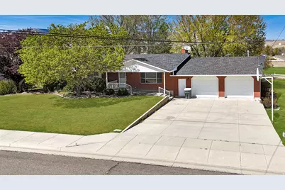 330 W Center, Orangeville, UT 84537 - Photo 41