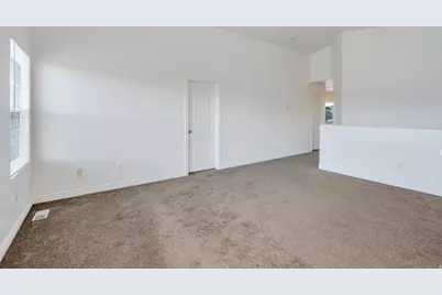 2087 E Hawthorne St N, Saratoga Springs, UT 84043 - Photo 13