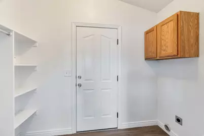 2087 E Hawthorne St N, Saratoga Springs, UT 84043 - Photo 15