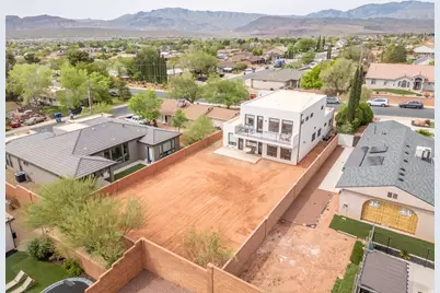 324 N 200 E, Ivins, UT 84738 - Photo 51