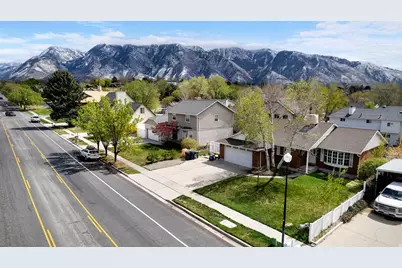 1822 E 9800 S, Sandy, UT 84092 - Photo 9