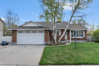 1822 E 9800 S, Sandy, UT 84092 - Photo 1