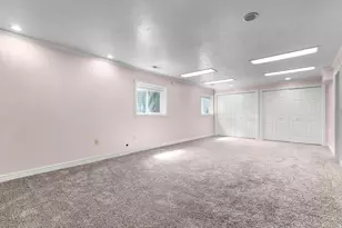 1822 E 9800 S, Sandy, UT 84092 - Photo 17