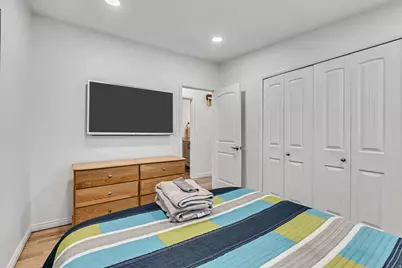 1697 E Bunkerhill Rd E, Holladay, UT 84117 - Photo 15