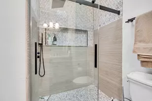 1697 E Bunkerhill Rd E, Holladay, UT 84117 - Photo 23