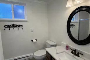 1697 E Bunkerhill Rd E, Holladay, UT 84117 - Photo 25