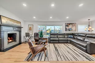 1697 E Bunkerhill Rd E, Holladay, UT 84117 - Photo 13