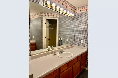 1174 W 1050 N, Provo, UT 84604 - Photo 49