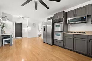 9750 S Indian Ridge Dr, Sandy, UT 84092 - Photo 17