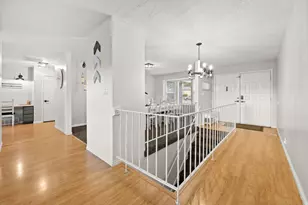 9750 S Indian Dr, Sandy, UT 84092 - Photo 9