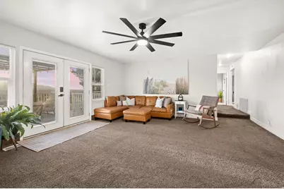 9750 S Indian Dr, Sandy, UT 84092 - Photo 27