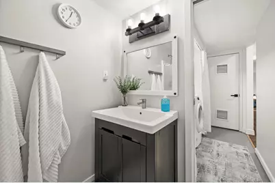9750 S Indian Ridge Dr, Sandy, UT 84092 - Photo 35