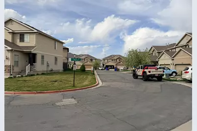 3882 E Cascade Rd, Eagle Mountain, UT 84005 - Photo 33