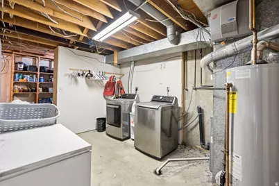 2857 W 8200 S, West Jordan, UT 84088 - Photo 23