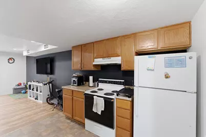 4526 S Dean Dr W, West Valley, UT 84120 - Photo 7