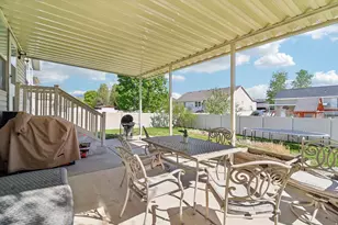 1699 W 2115 S, Syracuse, UT 84075 - Photo 43