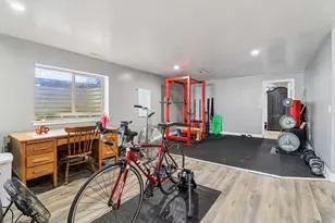 1699 W 2115 S, Syracuse, UT 84075 - Photo 29