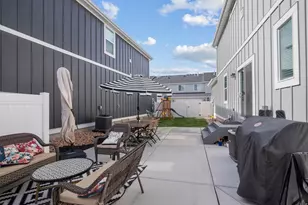 453 N Northshore Dr, Saratoga Springs, UT 84045 - Photo 33