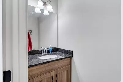 68 N 300 E, Santaquin, UT 84655 - Photo 31