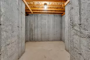 68 N 300 E, Santaquin, UT 84655 - Photo 33