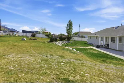 6990 N 2350 W, Honeyville, UT 84314 - Photo 31