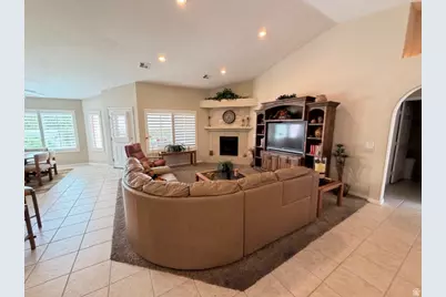 1732 W 540 N #111, Saint George, UT 84770 - Photo 11