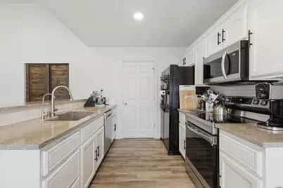 3805 W Jupiter Hills Dr S, Syracuse, UT 84075 - Photo 5