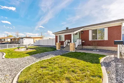 4870 S Southridge Dr, Taylorsville, UT 84129 - Photo 5